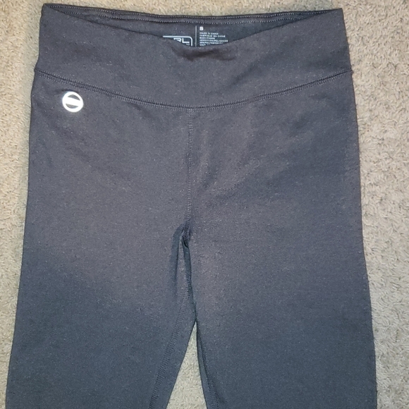 NEW LRL RALPH LAUREN CROP YOGA PANTS - Picture 7 of 8
